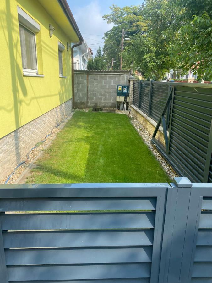 Star Street Home Mosonmagyarovar Luaran gambar